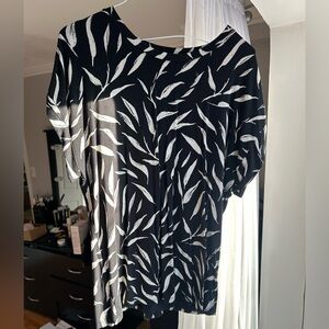 RW&CO. Monochrome Leaf Pattern Top